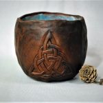 Аукціон! Глиняна чашка ручної роботи Трикветр без ручки ~400мл